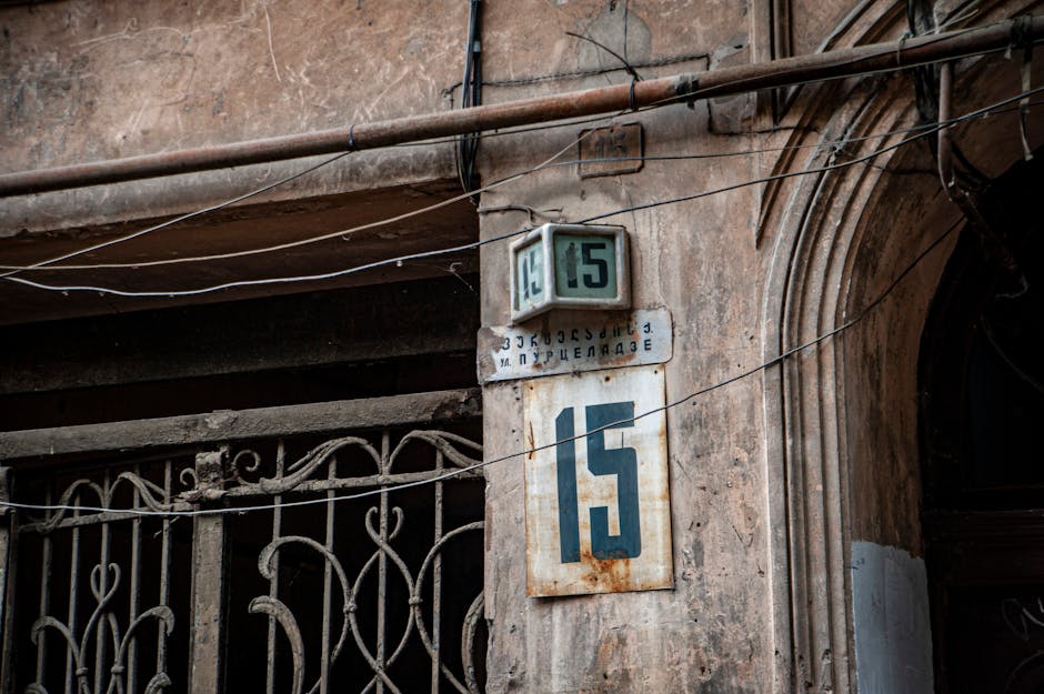 Vintage building architecture with house number 15